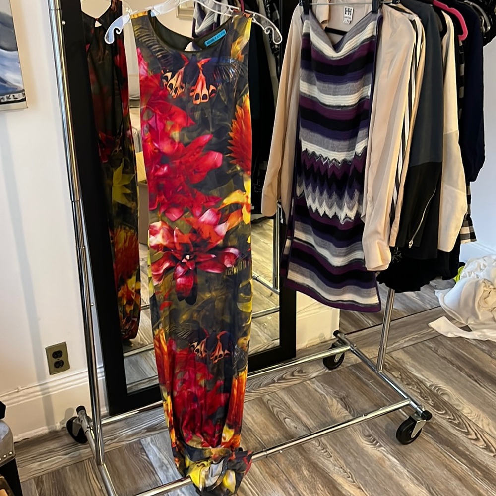 Love olivia open back maxi dress